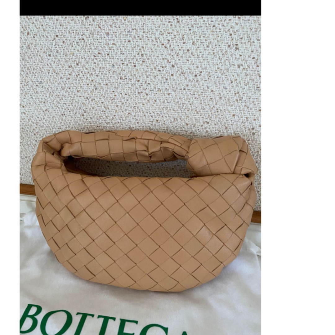 Bottega Veneta(ボッテガヴェネタ)の美品☆ボッテガヴェネタ ミニ ジョディ アーモンド レディースのバッグ(ハンドバッグ)の商品写真