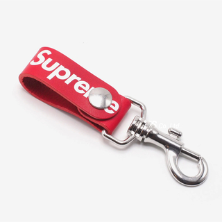 シュプリーム(Supreme)のイタリア製 21SS SUPREME Leather Key Loop red(キーホルダー)