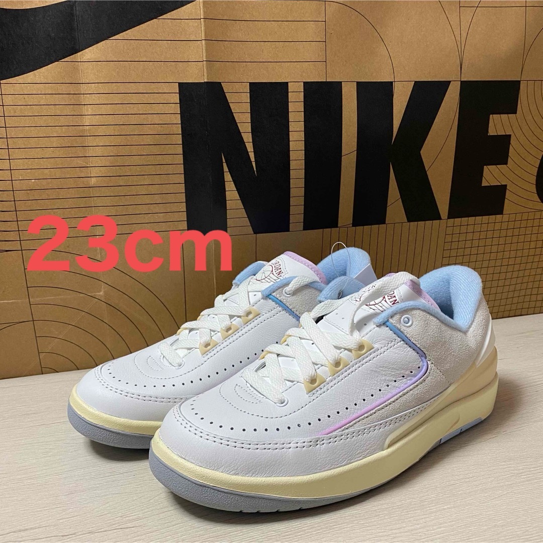 NIKE(ナイキ)の23cm WMNS AIR JORDAN 2 RETRO LOW レディースの靴/シューズ(スニーカー)の商品写真