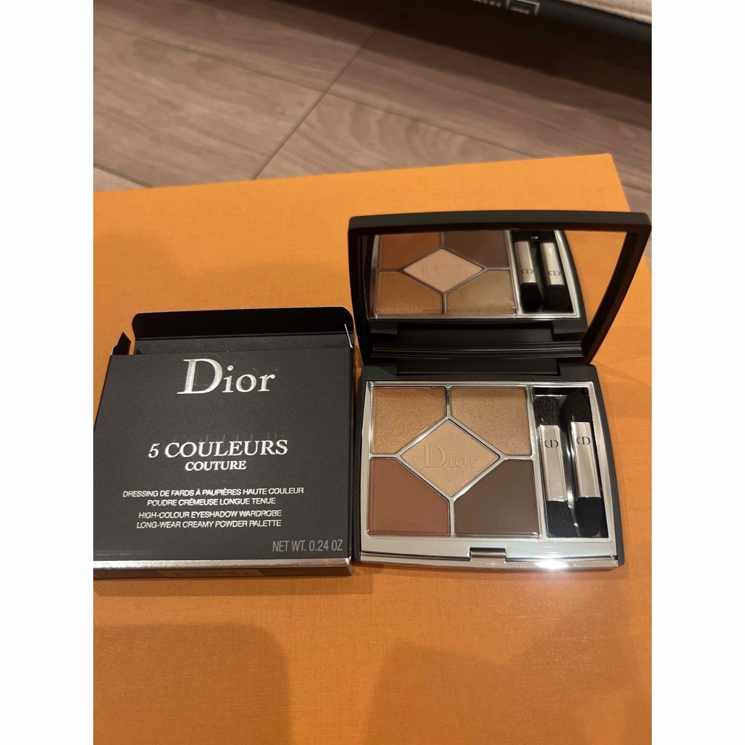 Christian Dior(クリスチャンディオール)のディオールアイシャドウ519 コスメ/美容のベースメイク/化粧品(アイシャドウ)の商品写真