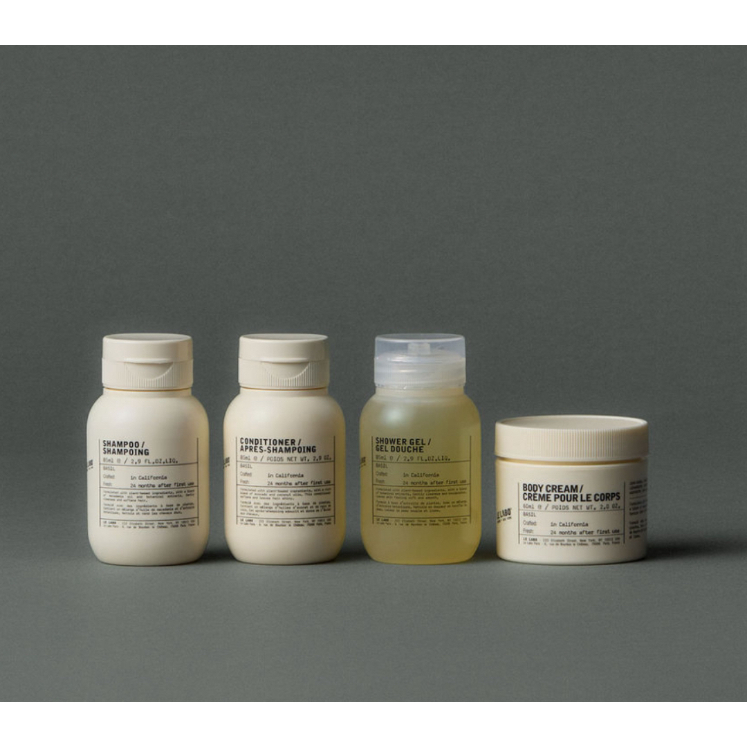 Aesop(イソップ)のLE LABO🍋新品【NY限定】バスグッズトラベルセット４点　BASIL/バジル コスメ/美容のヘアケア/スタイリング(シャンプー/コンディショナーセット)の商品写真