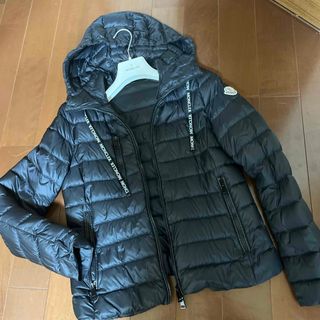 モンクレール(MONCLER)のモンクレール★ライトダウン　試着程度(ダウンジャケット)