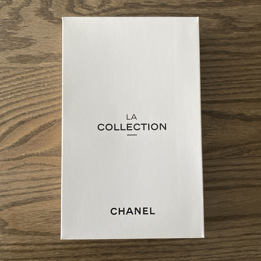 CHANEL(シャネル)のシャネル　ラコレクション　ノートブック3冊セット インテリア/住まい/日用品の文房具(ノート/メモ帳/ふせん)の商品写真