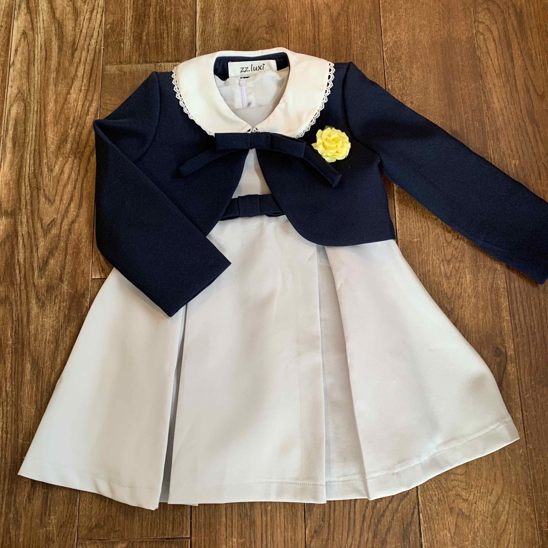 値下げ！フォーマルワンピース　110 キッズ/ベビー/マタニティのキッズ服女の子用(90cm~)(ドレス/フォーマル)の商品写真