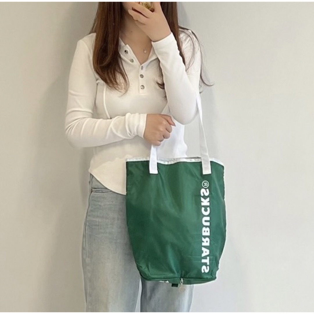 Starbucks Coffee(スターバックスコーヒー)の☆新品未使用☆ スターバックス TOGOポケッタブル エコバッグ 緑 レディースのバッグ(エコバッグ)の商品写真
