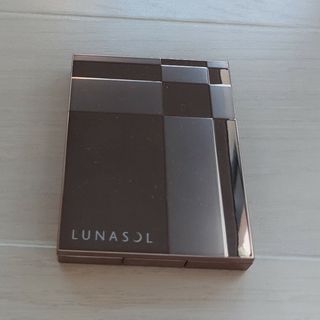 ルナソル(LUNASOL)の【LUNASOL】新品・箱なし、アイシャドウ(アイシャドウ)