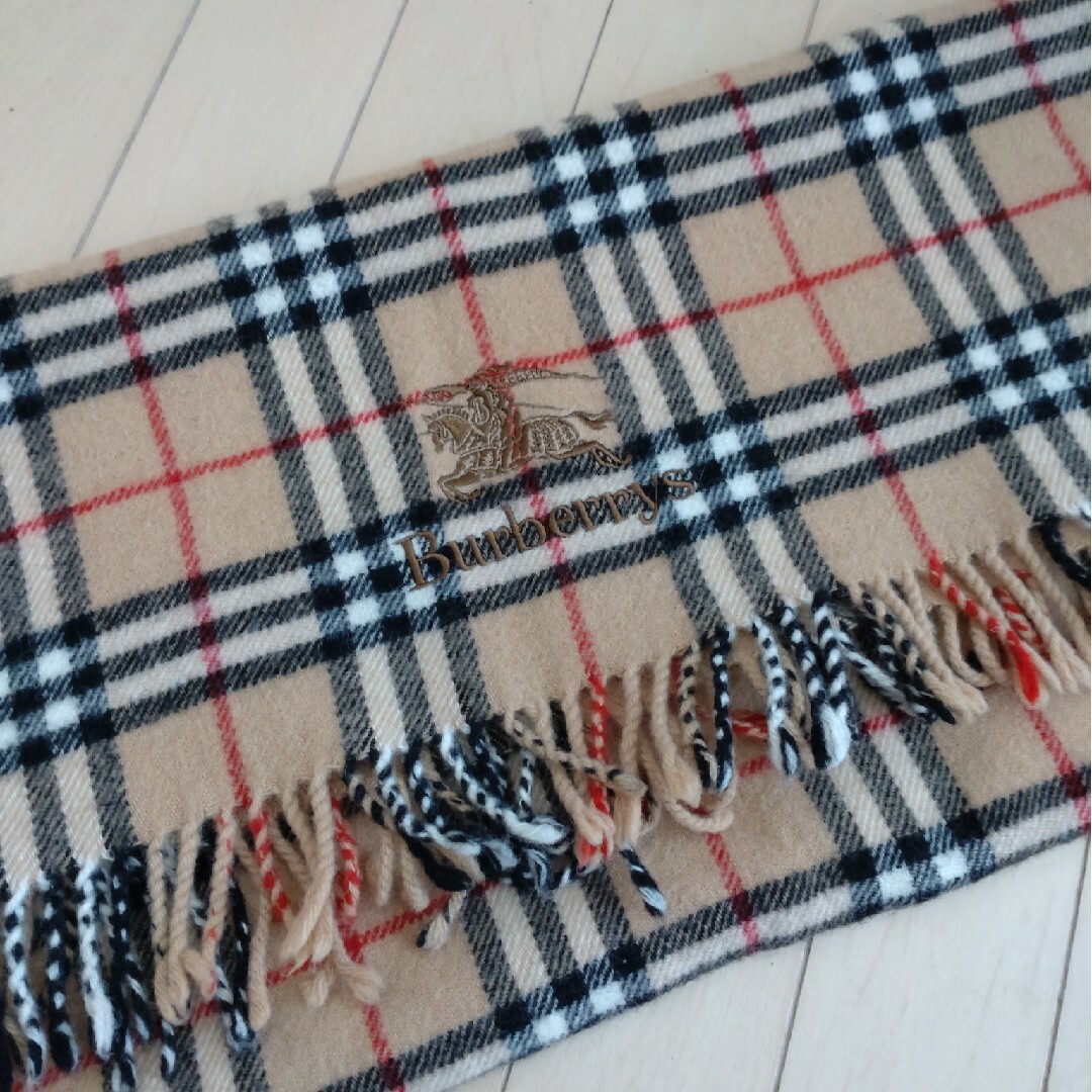 BURBERRY(バーバリー)のBURBERRY ひざ掛け ノバチェック 美品！ レディースのファッション小物(マフラー/ショール)の商品写真