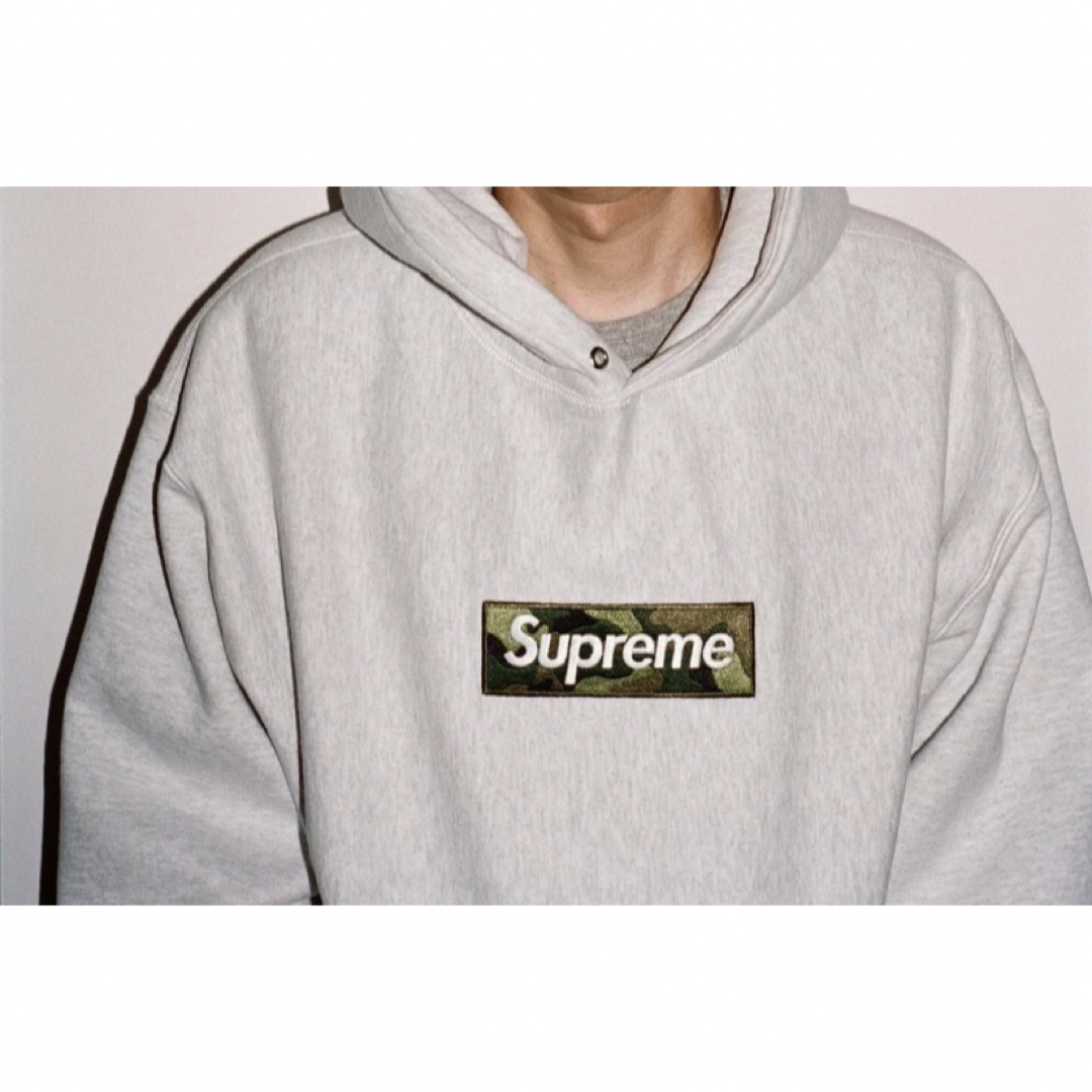 Supreme(シュプリーム)のSupreme Box Logo Hooded Sweatshirt Grey メンズのトップス(パーカー)の商品写真