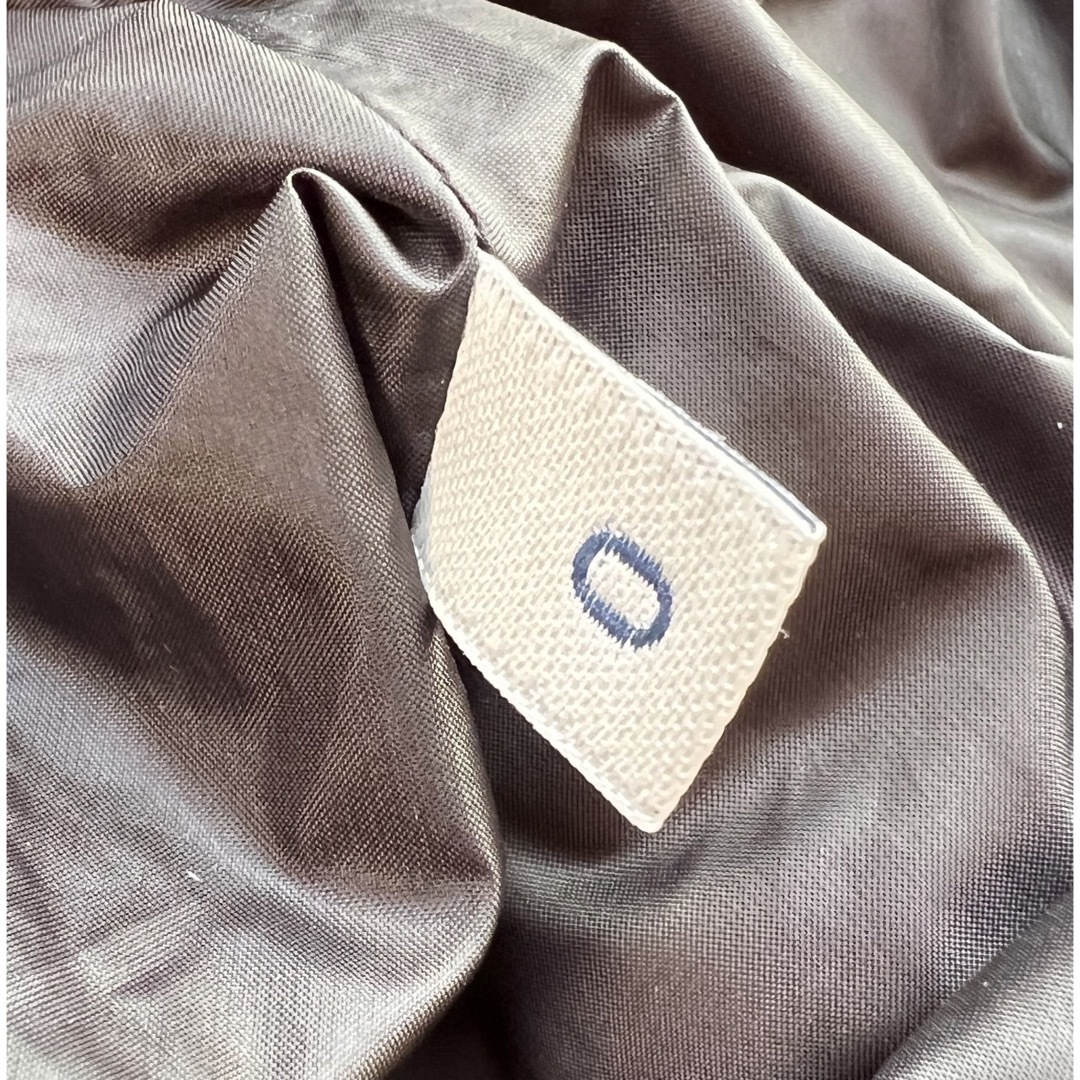 MONCLER(モンクレール)の美品モンクレール　moncler HERMINE エルミンヌ フード付0ブラック レディースのジャケット/アウター(ダウンジャケット)の商品写真