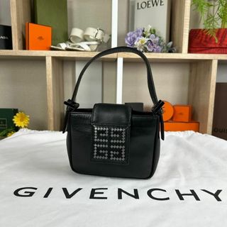 ジバンシィ(GIVENCHY)の超美品 Givenchy デカロゴ ミニハンドバッグ オールレザー(ハンドバッグ)