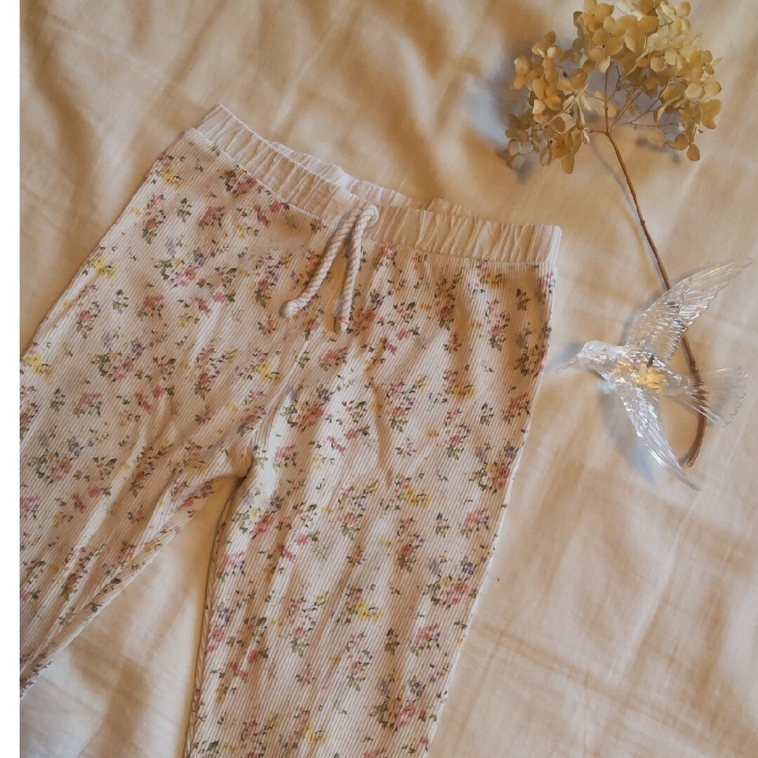 ZARA KIDS(ザラキッズ)のZARABABY 花柄レギンス キッズ/ベビー/マタニティのキッズ服女の子用(90cm~)(パンツ/スパッツ)の商品写真