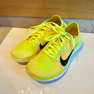 ナイキ(NIKE)のNIKE ナイキ 蛍光 ランニング シューズ NIKE FREE(シューズ)