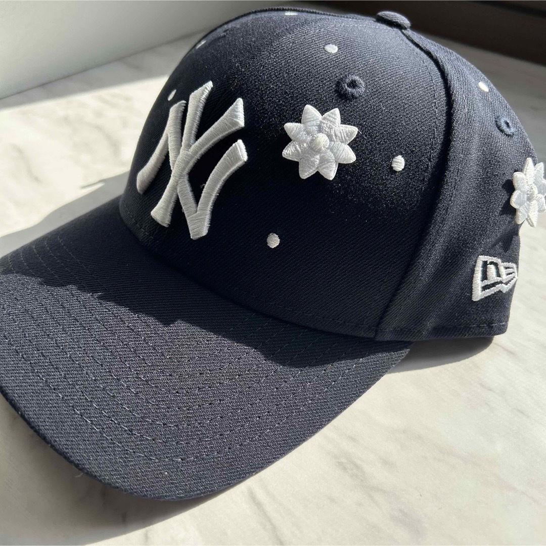 1LDK SELECT(ワンエルディーケーセレクト)の【数量限定品】Nickgear Dot Flower Cap Nee Era メンズの帽子(キャップ)の商品写真