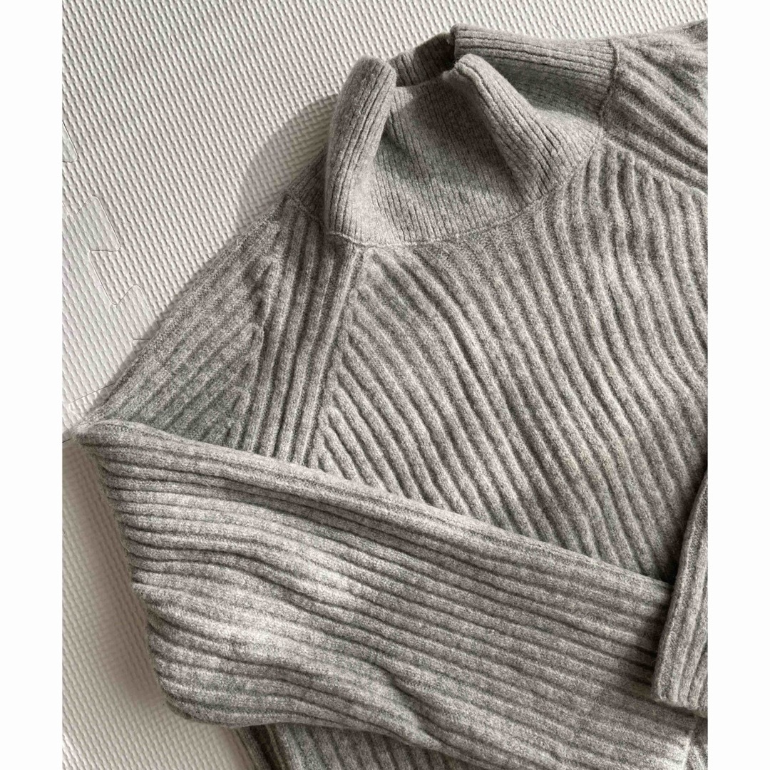 SeaRoomlynn(シールームリン)のハイネックsoft warmニットワンピ✴︎数回着用✴︎美品 レディースのワンピース(ロングワンピース/マキシワンピース)の商品写真