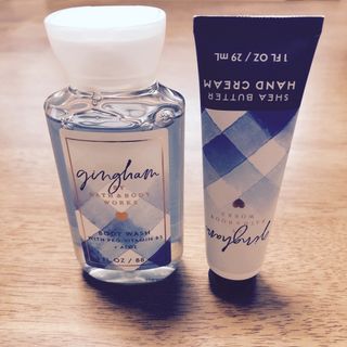 バスアンドボディーワークス(Bath & Body Works)のBath&body works gingham 2点セット(ボディソープ/石鹸)