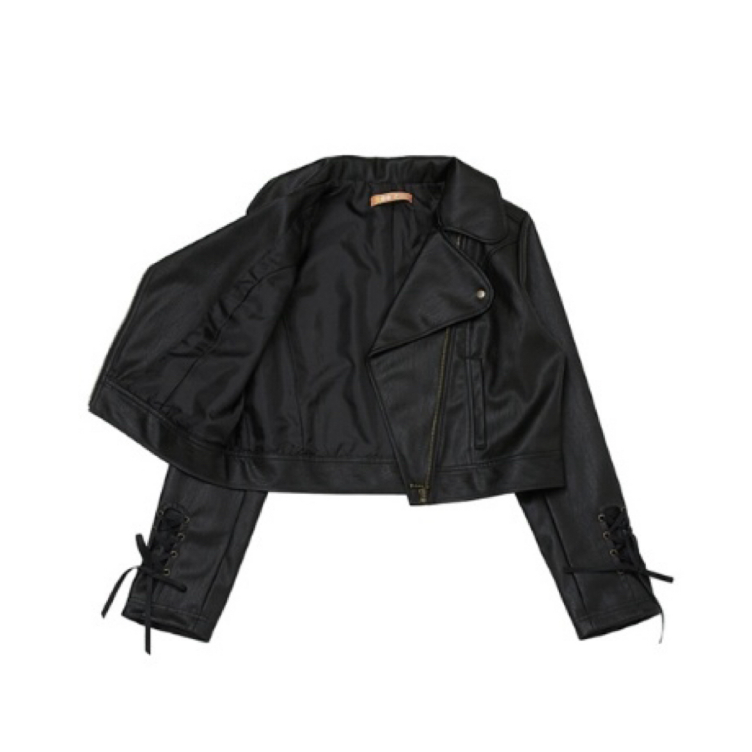 F i.n.t(フィント)のfi.n.t 袖口レースアップライダース (ブラック) レディースのジャケット/アウター(ライダースジャケット)の商品写真