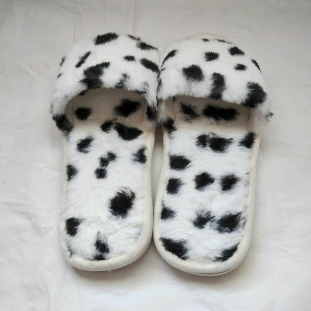 もこもこスリッパ　アニマルスリッパ　冬用　Mサイズ レディースの靴/シューズ(サンダル)の商品写真