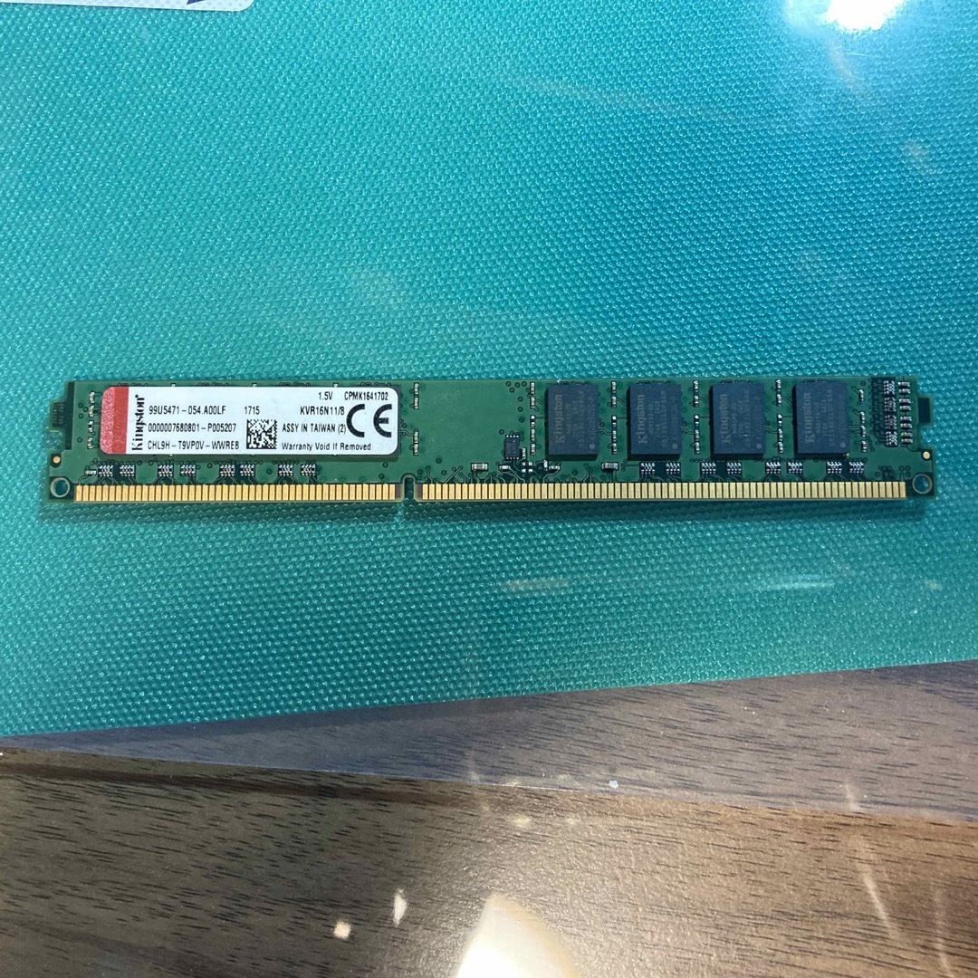 99U5471-054.A00LF 8GB 240pin DIMM DDR3 スマホ/家電/カメラのPC/タブレット(PCパーツ)の商品写真