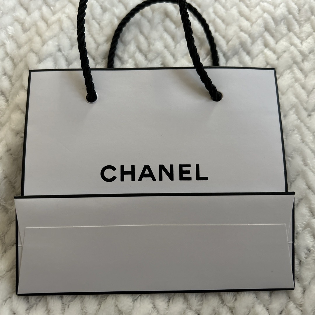 CHANEL(シャネル)のシャネル ショップ袋(小) レディースのバッグ(ショップ袋)の商品写真