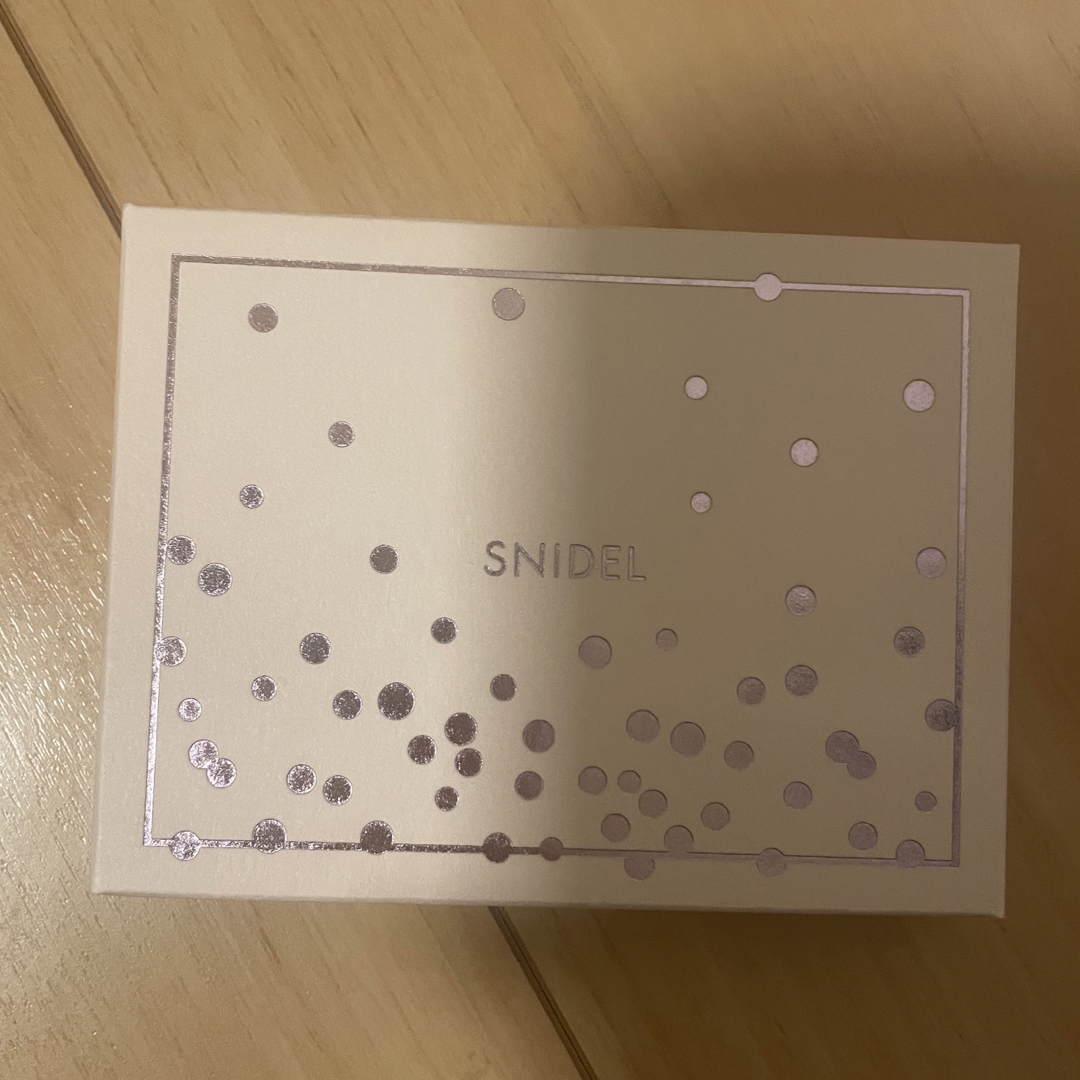 SNIDEL(スナイデル)のSNIDEL BEAUTY スナイデルビューティ　アイデザイナー　EX08  コスメ/美容のベースメイク/化粧品(アイシャドウ)の商品写真