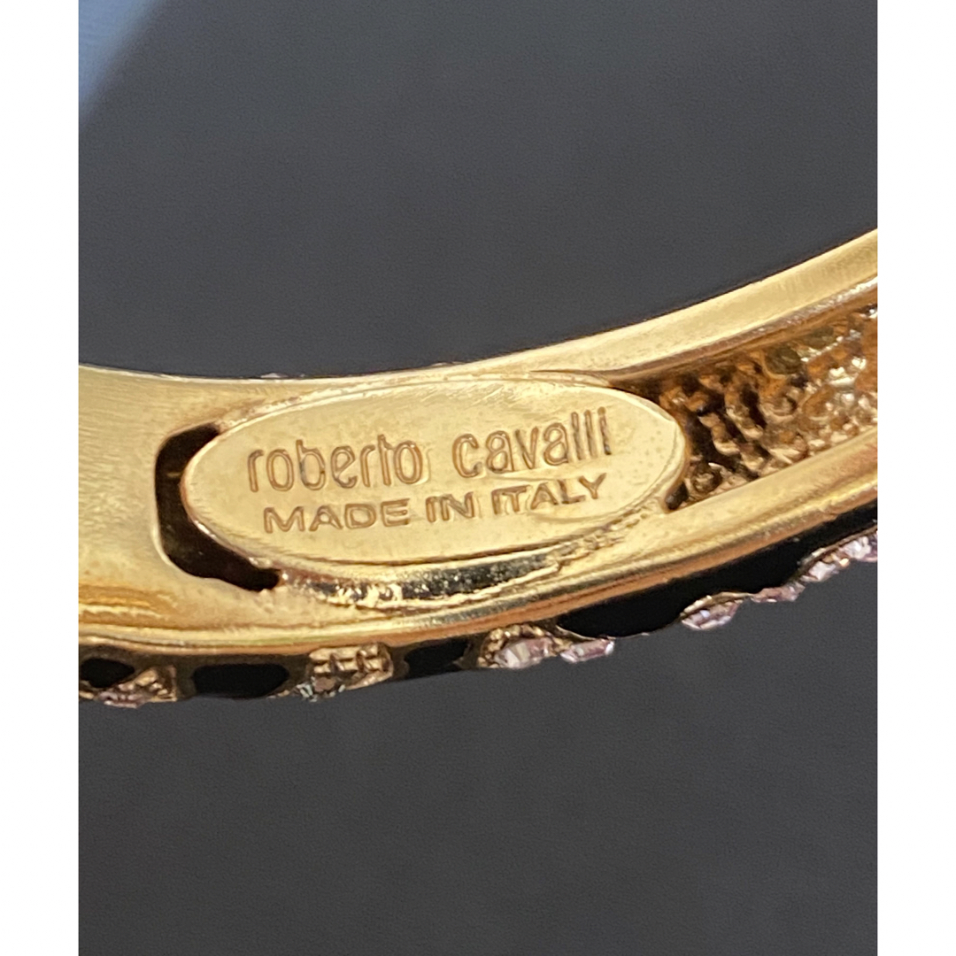 Roberto Cavalli(ロベルトカヴァリ)のroberto cavalliロベルトカヴァリ　ヘビ スネーク  バングル レディースのアクセサリー(ブレスレット/バングル)の商品写真