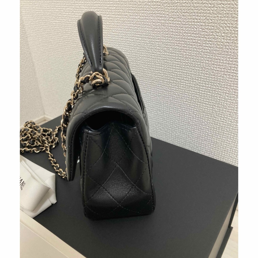 CHANEL(シャネル)のCHANEL★シャネル　ミニ　マトラッセ　トップハンドル　ミニフラップ　バッグ レディースのバッグ(ショルダーバッグ)の商品写真