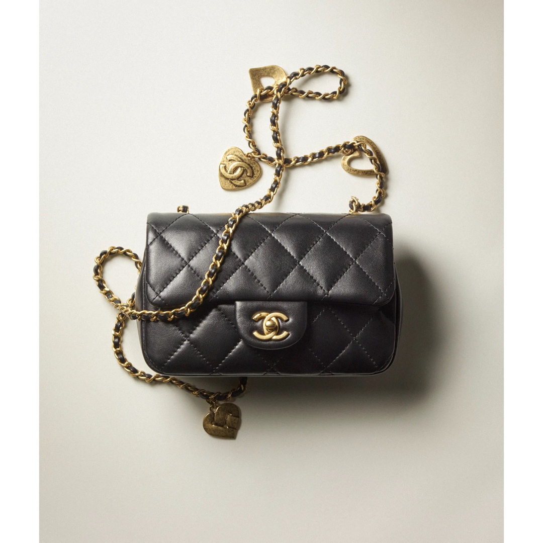 CHANEL ♡ ハート ミニフラップバッグ ミニマトショルダーバッグ