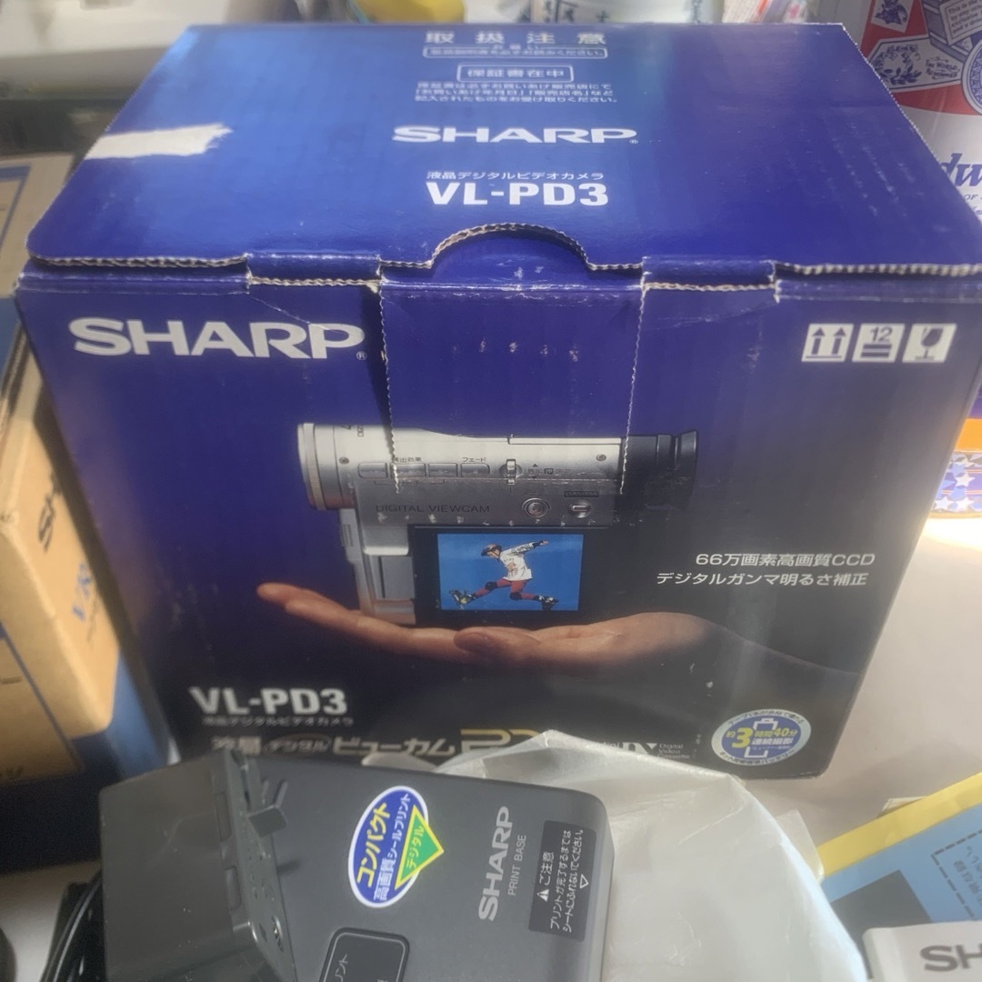 SHARP(シャープ)のSHARP miniDVビデオカメラ　VL-PD3 スマホ/家電/カメラのカメラ(ビデオカメラ)の商品写真