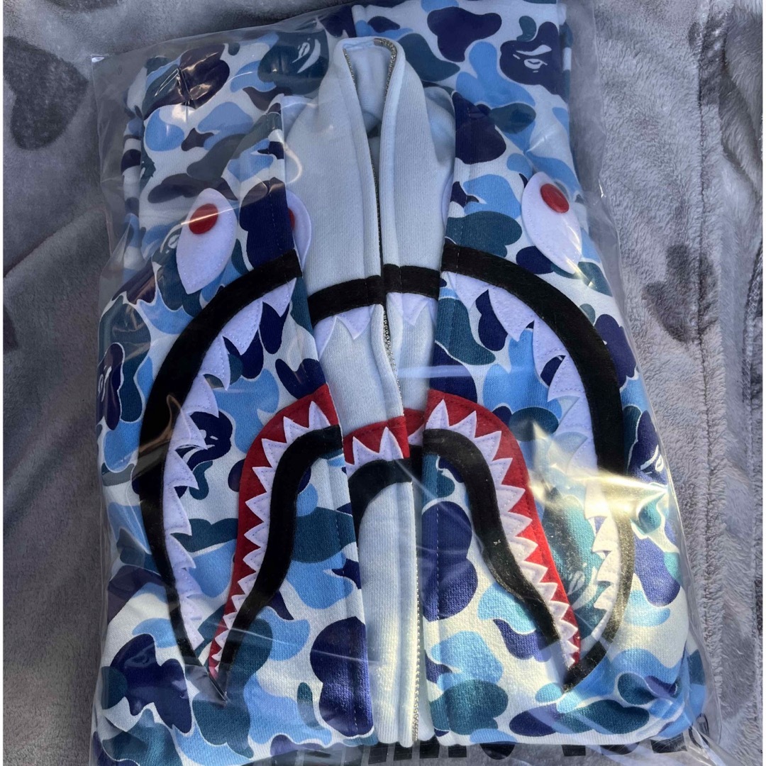 A BATHING APE(アベイシングエイプ)のABC CAMO DOUBLE SHARK FULL ZIP HOODIE メンズのトップス(パーカー)の商品写真