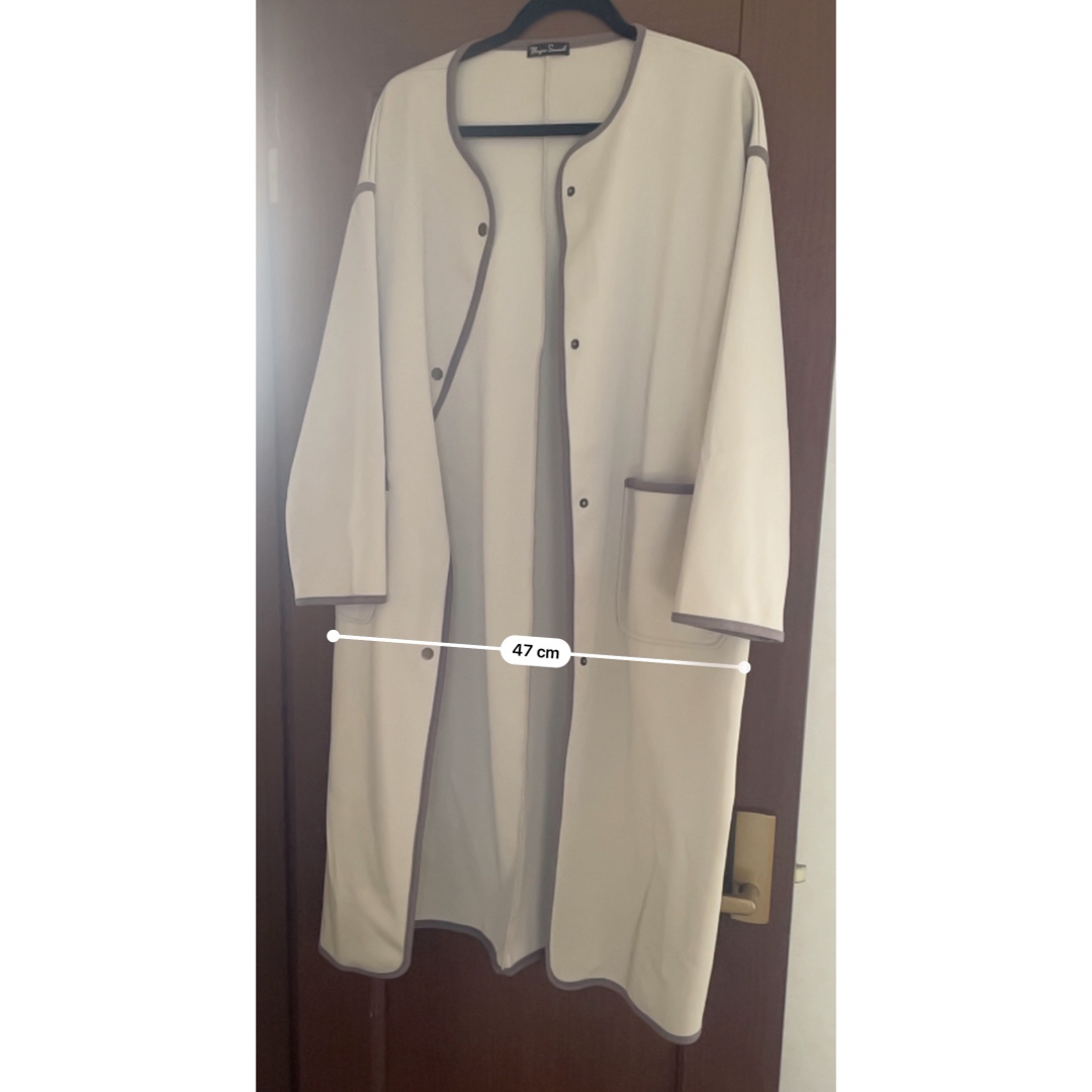 ami様専用　パイピングコート レディースのジャケット/アウター(ロングコート)の商品写真