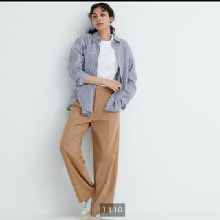 ユニクロ(UNIQLO)の新品　未使用　UNIQLO ユニクロ　タグ付き　タックワイドパンツ　ワイドパンツ(カジュアルパンツ)