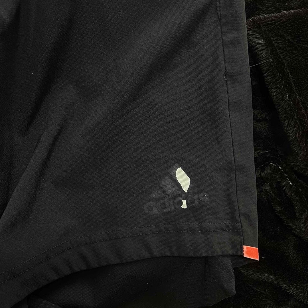 adidas(アディダス)のadidas ショートパンツ メンズのパンツ(ショートパンツ)の商品写真