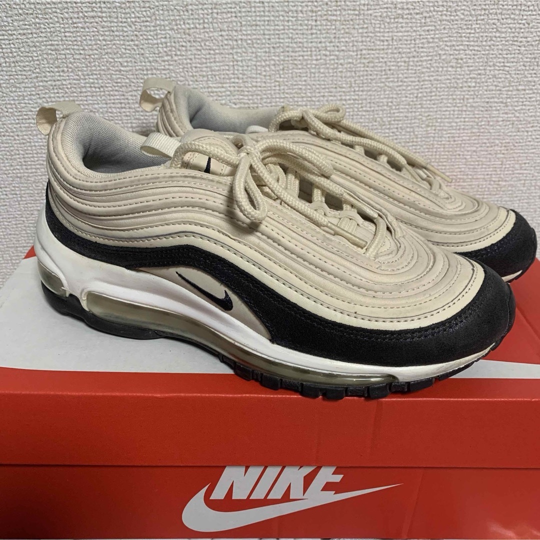 NIKE(ナイキ)の【NIKE】エアマックス97 22.5cm ベージュ レディースの靴/シューズ(スニーカー)の商品写真