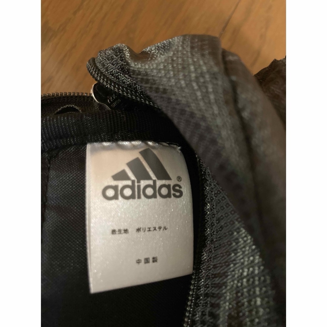 adidas(アディダス)のadidas ウエストポーチ ボディバッグ メンズのバッグ(ウエストポーチ)の商品写真