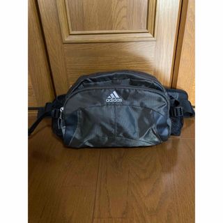 アディダス(adidas)のadidas ウエストポーチ ボディバッグ(ウエストポーチ)