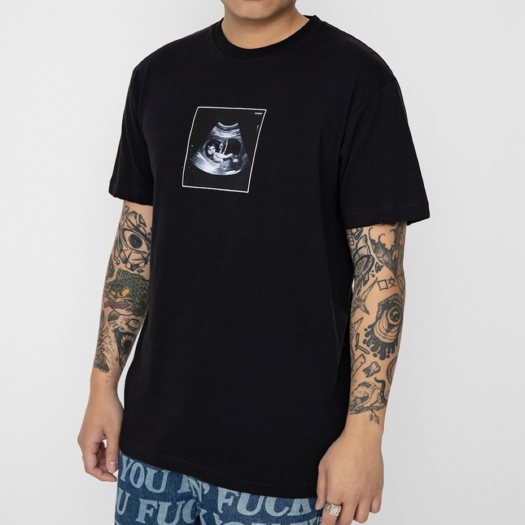 RIPNDIP(リップンディップ)の【レア】日本未上陸 RIPNDIP ロゴTシャツ メンズのトップス(Tシャツ/カットソー(半袖/袖なし))の商品写真