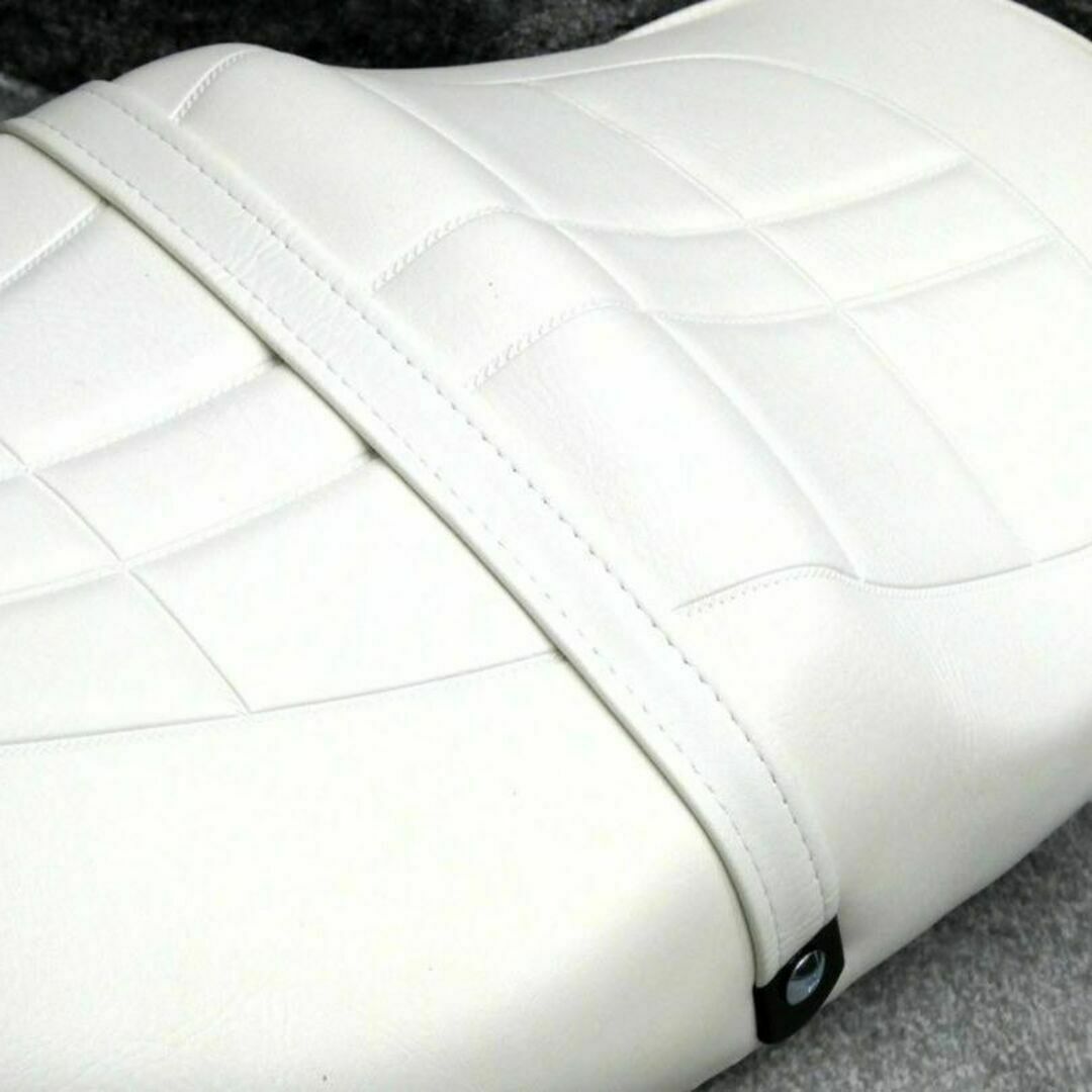 ゼファーΧ 白Z2仕様 シート/白皮 アンコ抜き 完成品の通販 by ゼファーΧ 白Z2仕様 シート/白皮 アンコ抜き 完成品の通販 by