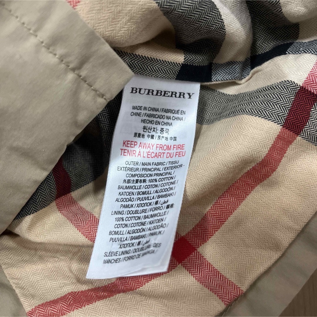 BURBERRY(バーバリー)のバーバリー　Burberry トレンチコート　92 キッズ/ベビー/マタニティのキッズ服男の子用(90cm~)(コート)の商品写真