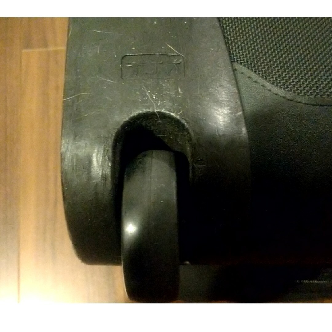 TUMI キャリーバック 二輪 メンズのバッグ(トラベルバッグ/スーツケース)の商品写真