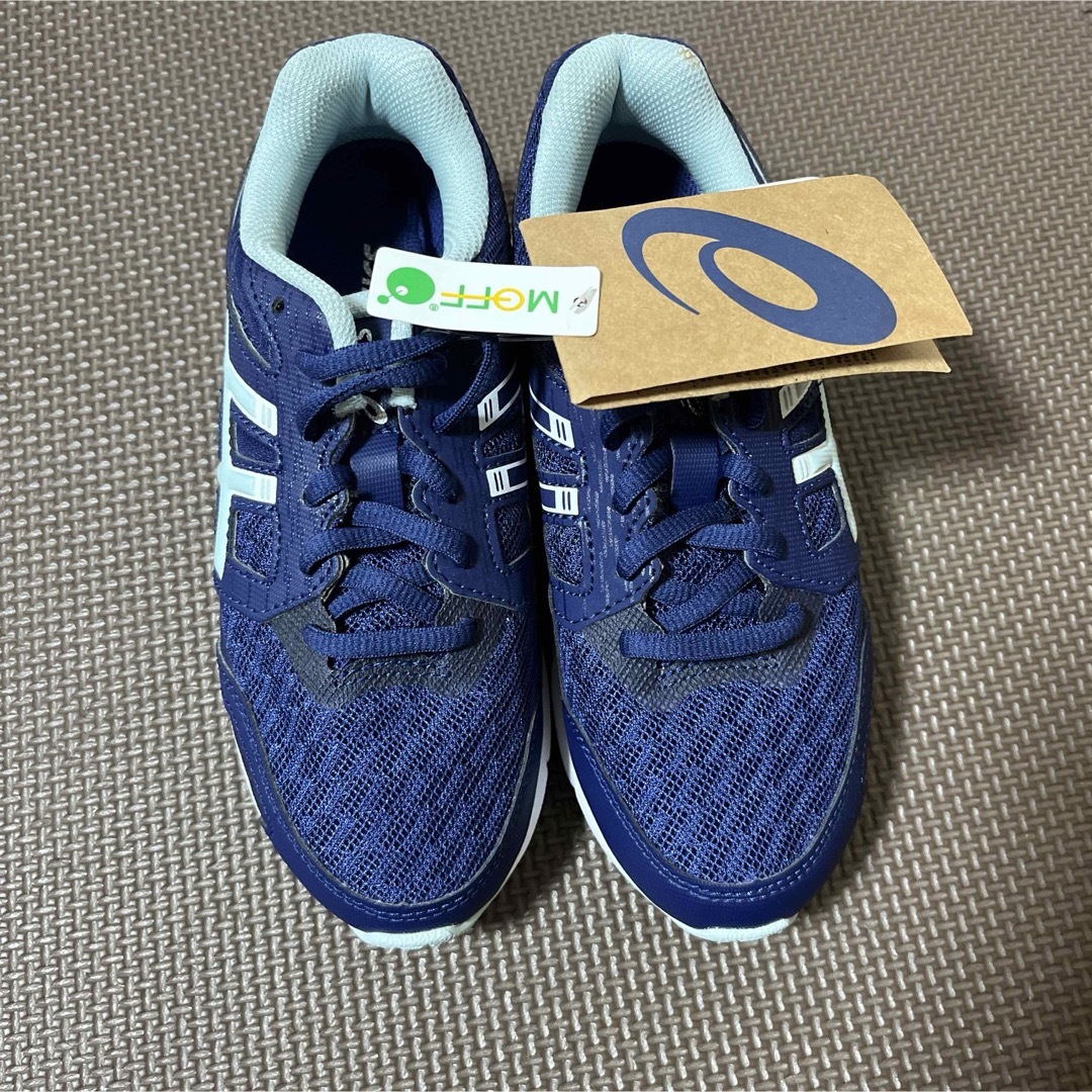 asics(アシックス)の新品♡asics 青　スニーカー　21 キッズ/ベビー/マタニティのキッズ靴/シューズ(15cm~)(スニーカー)の商品写真