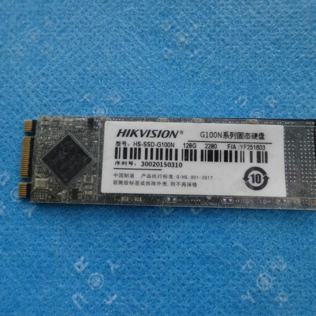 M.2 SATA SSD 128GB 2280 HIKVISION 正常 99% スマホ/家電/カメラのPC/タブレット(PCパーツ)の商品写真
