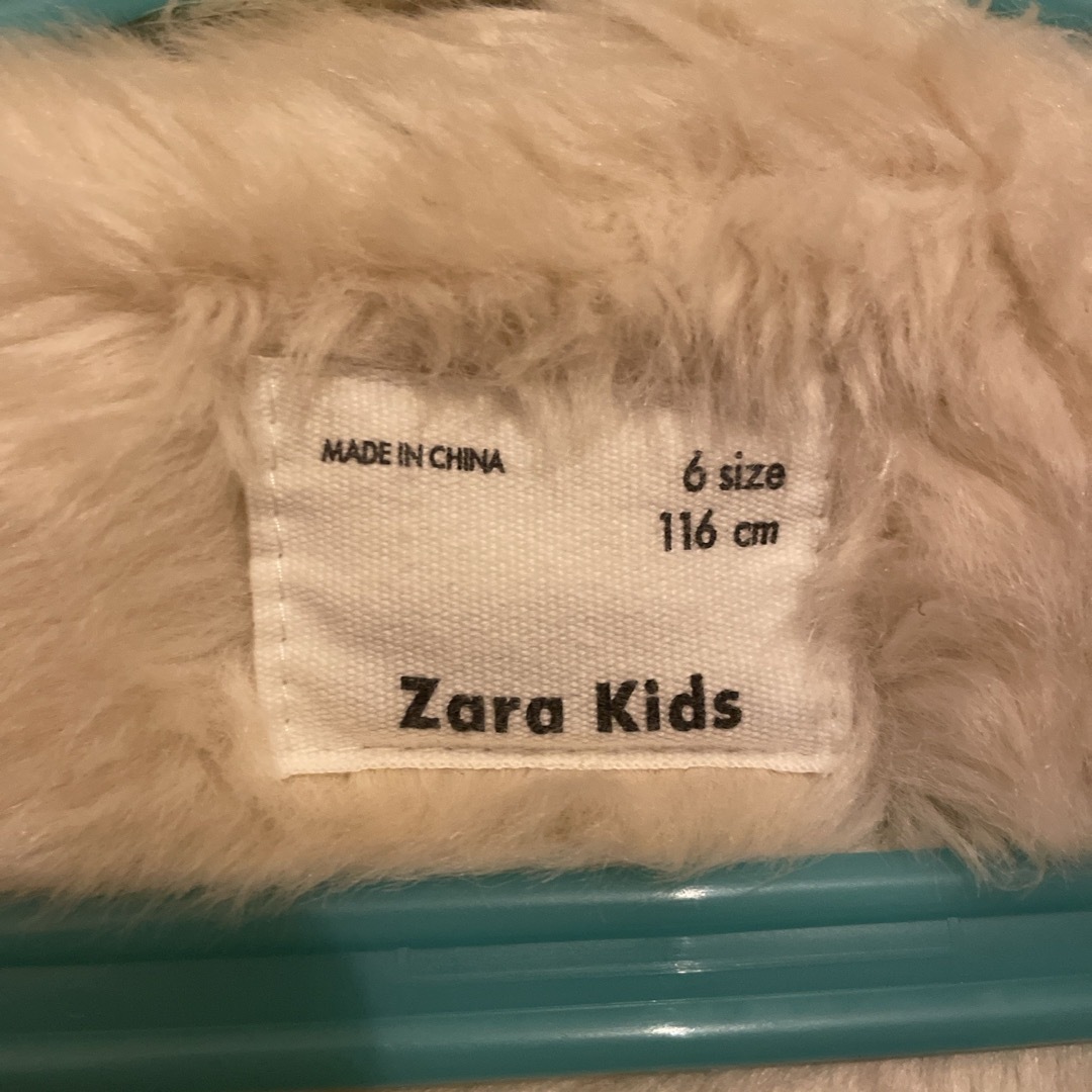 ZARA KIDS(ザラキッズ)のZARA コート キッズ/ベビー/マタニティのキッズ服女の子用(90cm~)(コート)の商品写真