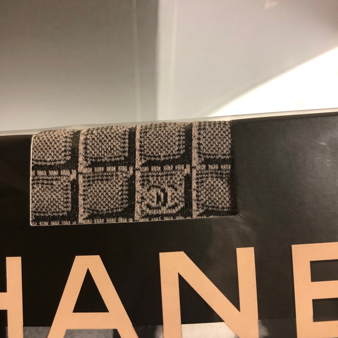 CHANEL(シャネル)のシャネル格子柄ヴィンテージタイツ★新品未開封★レディース レディースのレッグウェア(タイツ/ストッキング)の商品写真