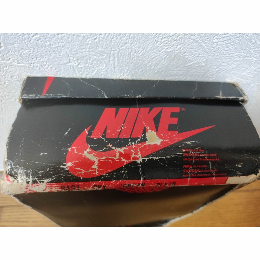 NIKE(ナイキ)の新品85年製SKYJORDANオリジナルBRED air jordan1 og メンズの靴/シューズ(スニーカー)の商品写真