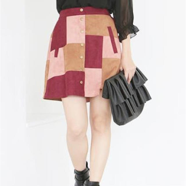 one after another NICE CLAUP(ワンアフターアナザーナイスクラップ)のパッチワーク台形スカート レディースのスカート(ミニスカート)の商品写真