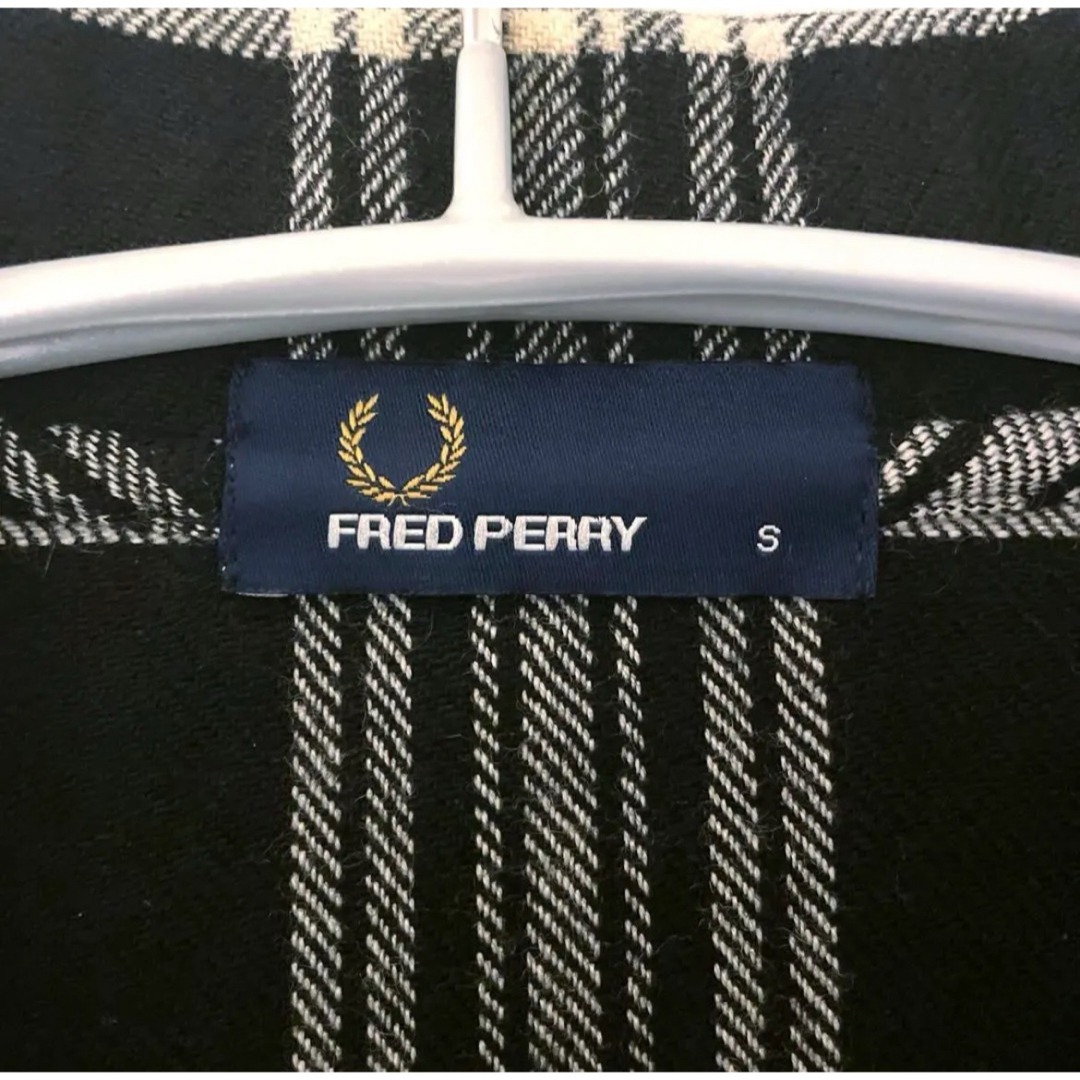 FRED PERRY(フレッドペリー)のFREDPERRYフレッドペリー F2149 ジャンパー　ブルゾン　Sサイズ メンズのジャケット/アウター(ブルゾン)の商品写真