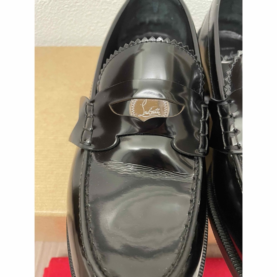 Christian Louboutin(クリスチャンルブタン)のChristianlouboutin ルブタン ローファー 黒 35.5 レディースの靴/シューズ(ローファー/革靴)の商品写真