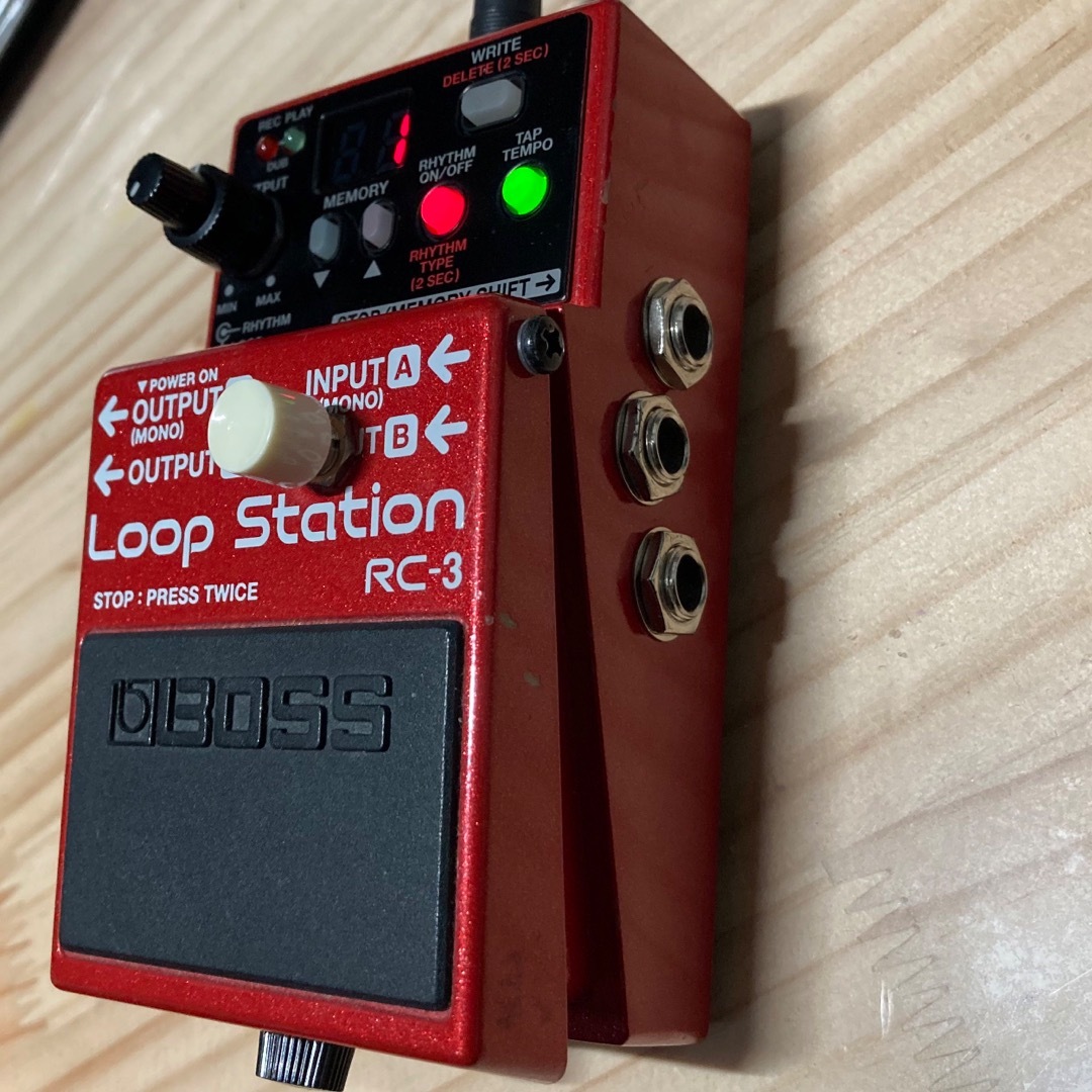 BOSS(ボス)のBOSS RC-3 Loop Station 改造追加スイッチ 楽器のギター(エフェクター)の商品写真