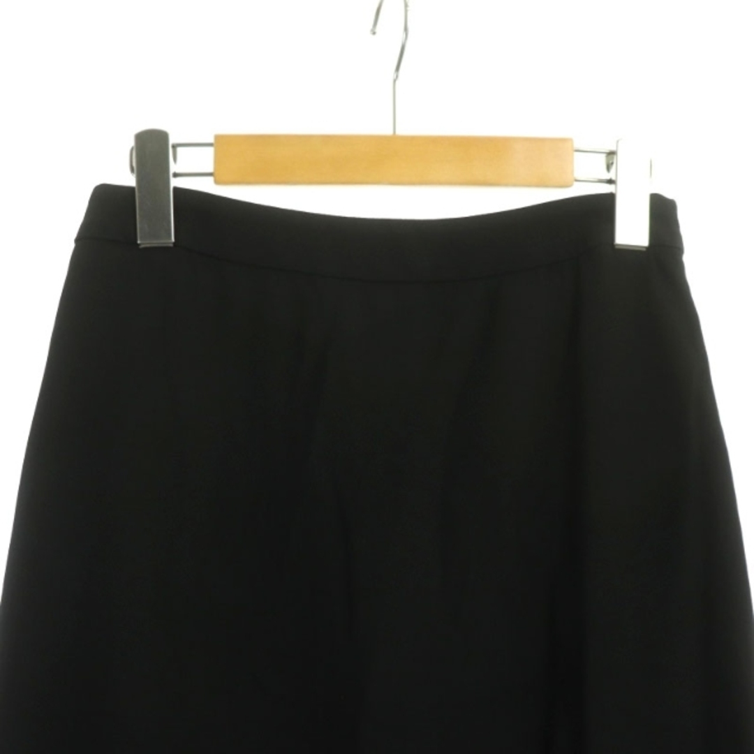 miumiu(ミュウミュウ)のミュウミュウ miumiu スカート ミニ フレア 無地 38 黒 ブラック レディースのスカート(ミニスカート)の商品写真