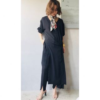 アメリヴィンテージ(Ameri VINTAGE)のAmeri VINTAGE  HANNAHSCARFSET LONG SHIRT(ロングワンピース/マキシワンピース)